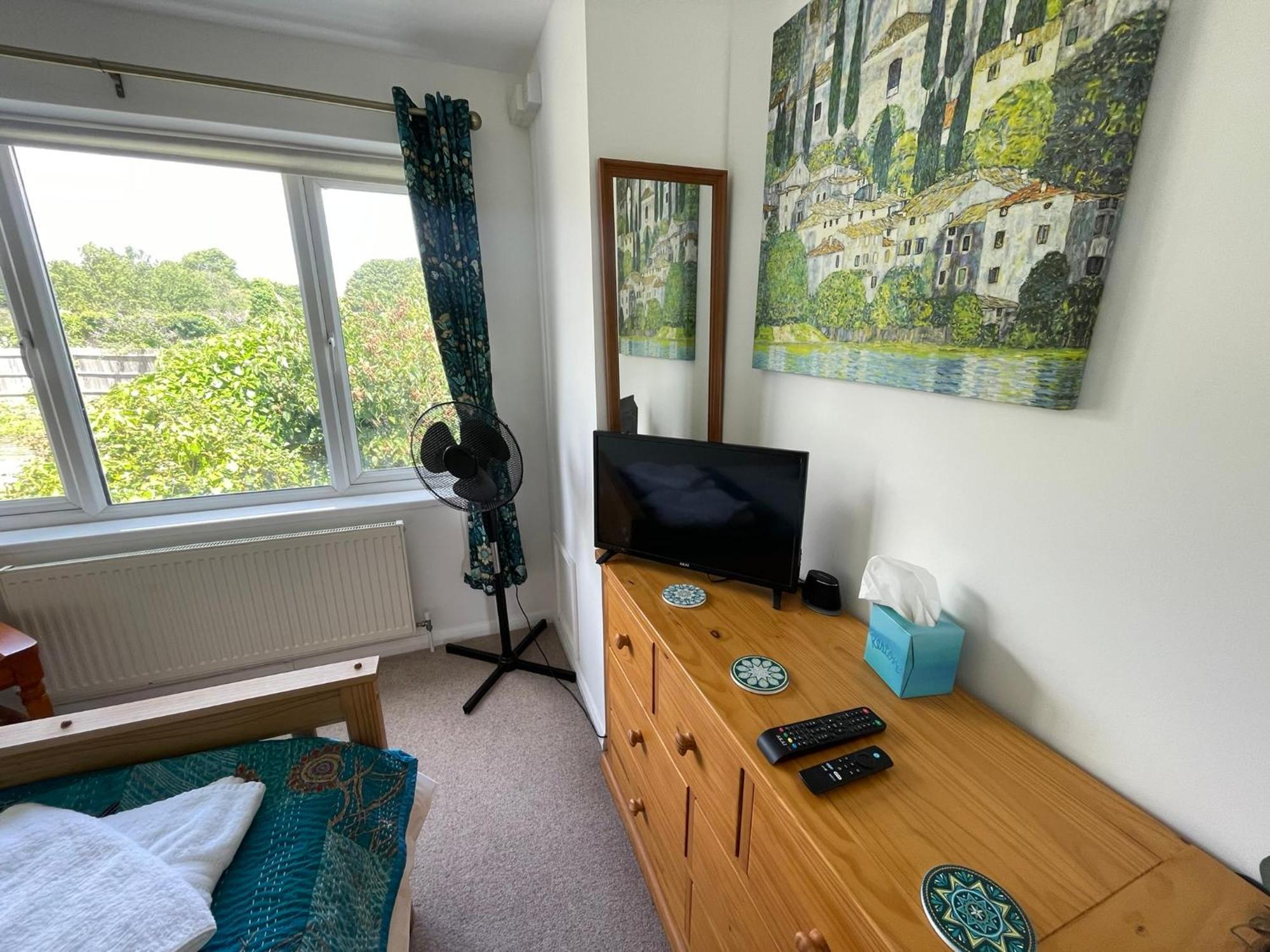 Close To Sea And South Downs National Park - Sompting Екстериор снимка